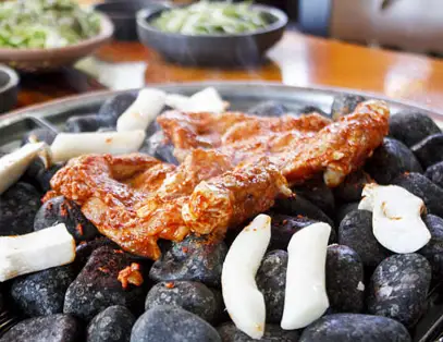 참나무숯불닭갈비